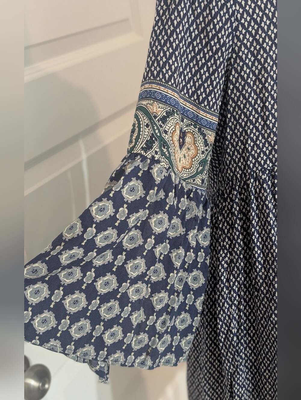 Umgee Navy Printed Boho Front - Tie Long Sleeve Dress Size M - Picture 4 of 8
